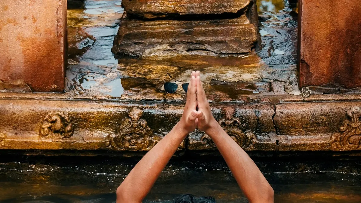Learning Jnana Kanda: Melukat Purification Before Shaktipat