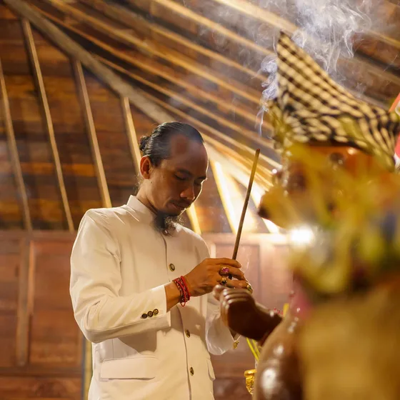 Grand Master Mahaguru Mangku Alit Ajna in Bali